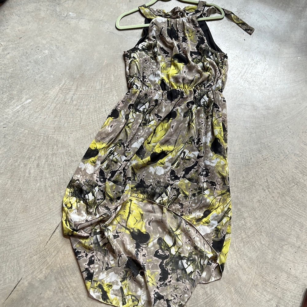 Vero Moda High Low/Tan, Black and Neon Lime Size Large p2p 18”